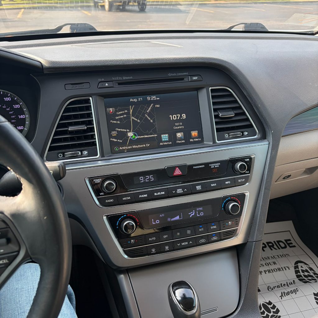2017 Hyundai Sonata Limited - Photo 11