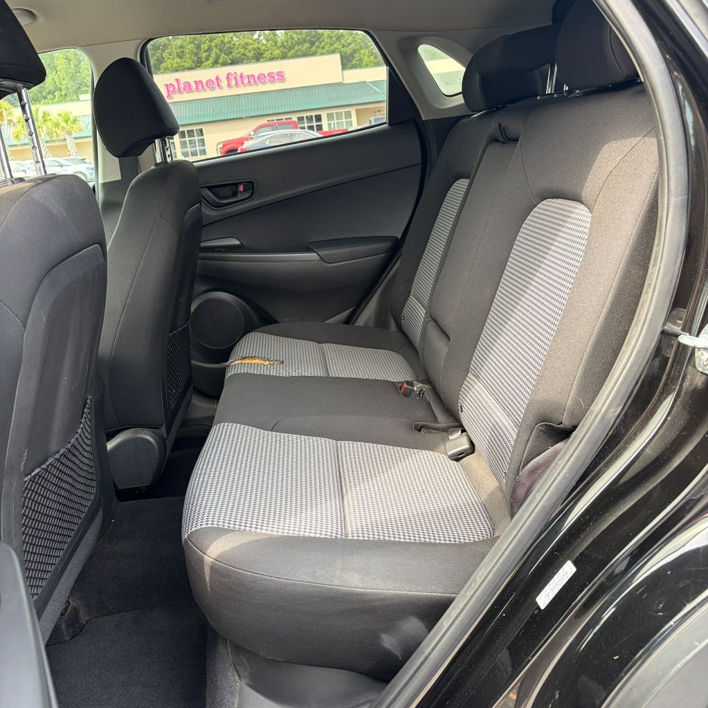 2021 Hyundai Kona SEL - Photo 19