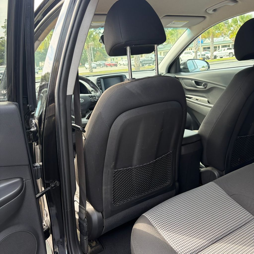 2021 Hyundai Kona SEL - Photo 20
