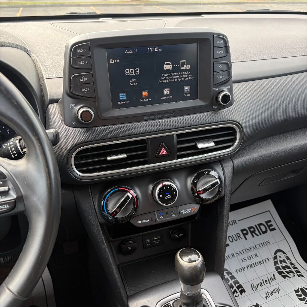 2021 Hyundai Kona SEL - Photo 11