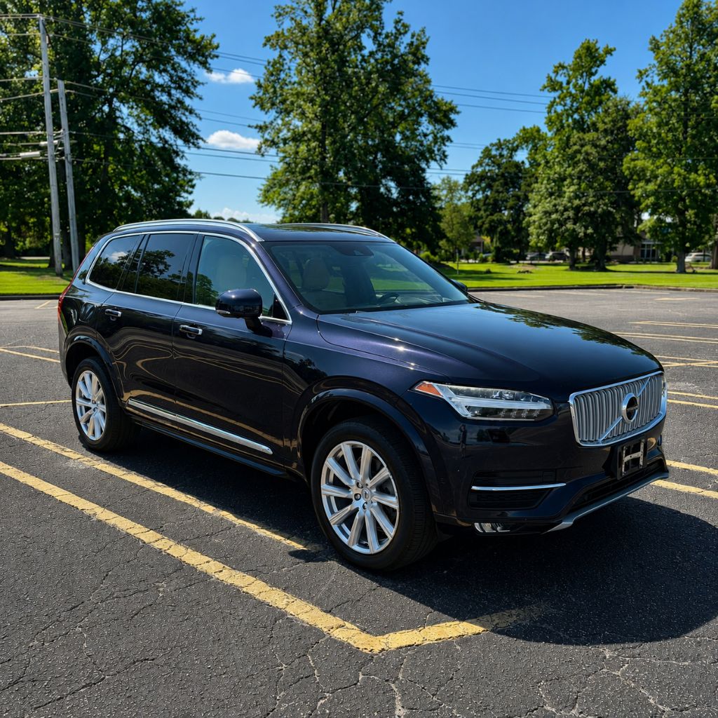 2016 Volvo XC90 Inscription