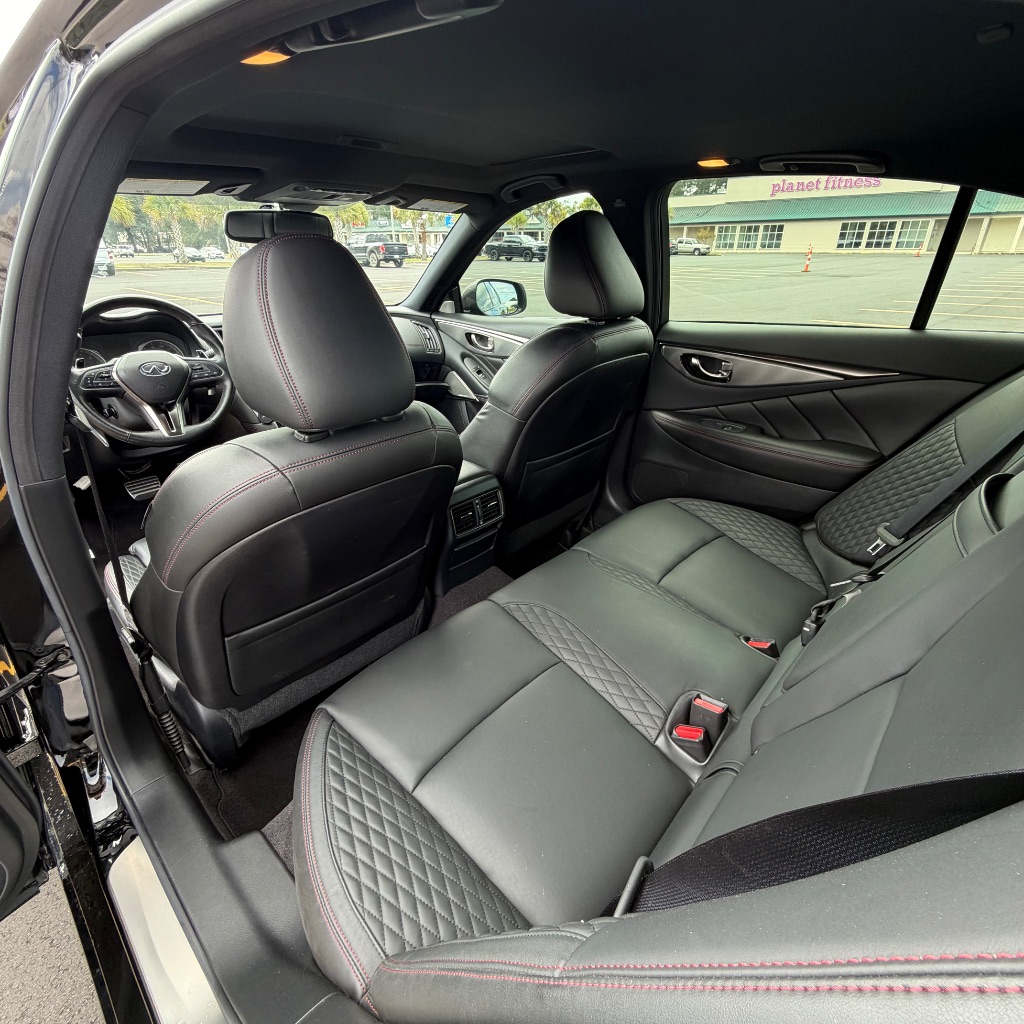 2018 INFINITI Q50 RED SPORT - Photo 12