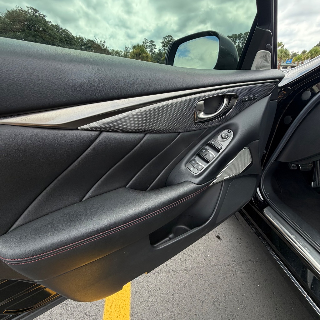 2018 INFINITI Q50 RED SPORT - Photo 13