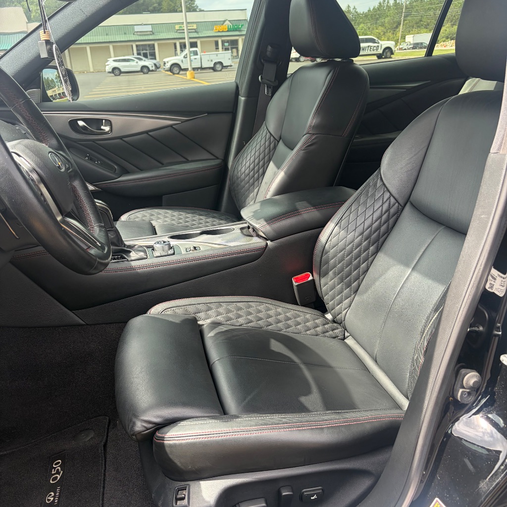 2018 INFINITI Q50 RED SPORT - Photo 10